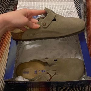 Birkenstock Boston Clog taupe 42 (size 9 mens)